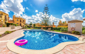 Stunning apartment in algorfa with Outdoor swimming pool, WiFi and 2 Bedrooms, Algorfa